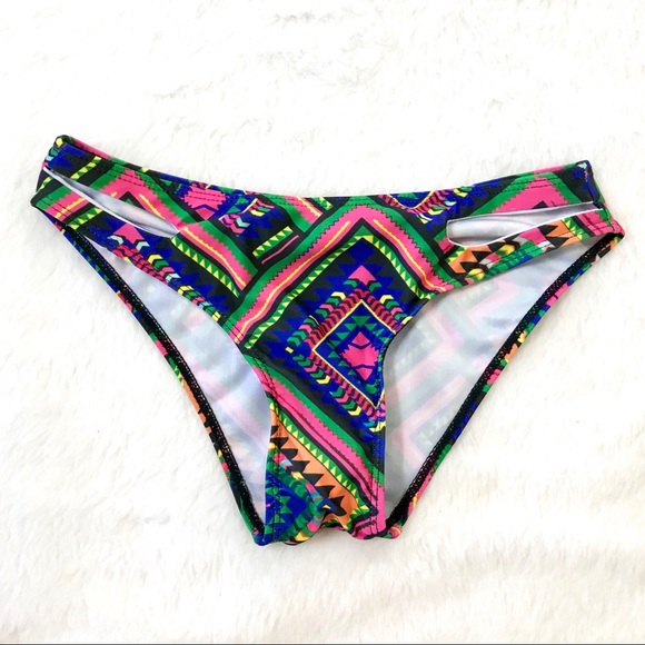 Aztec Cut Out Bikini Sz M - Picture 2 of 2